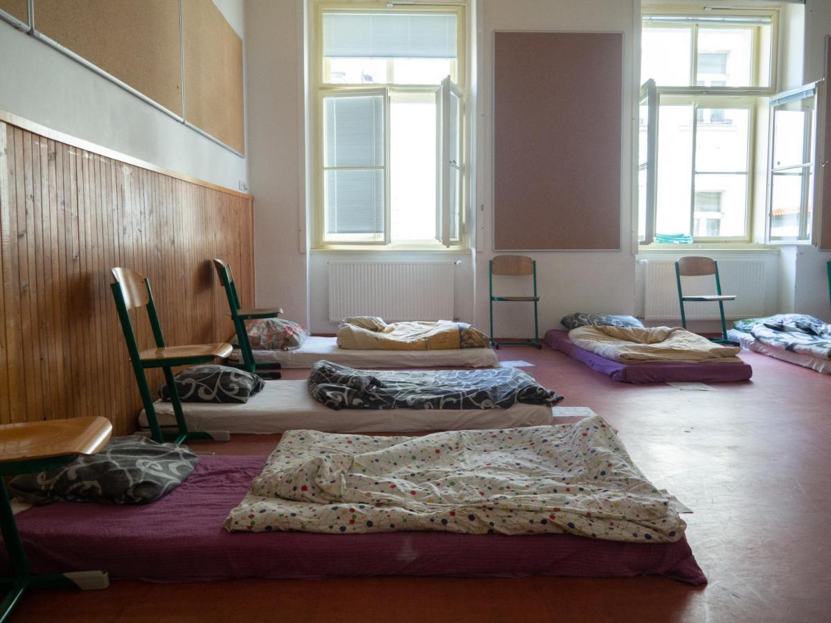 Hostel In School براغ المظهر الخارجي الصورة