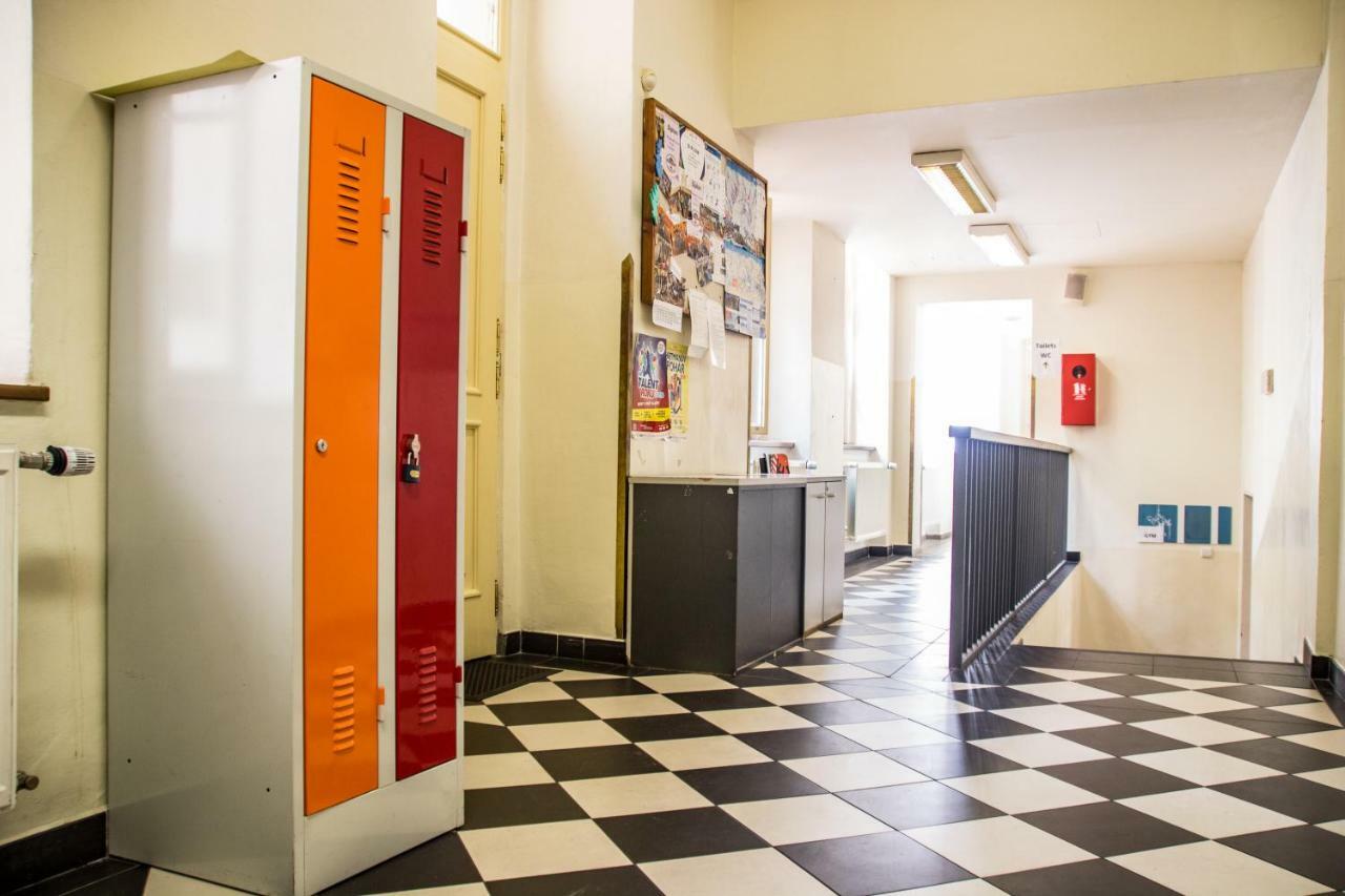 Hostel In School براغ المظهر الخارجي الصورة